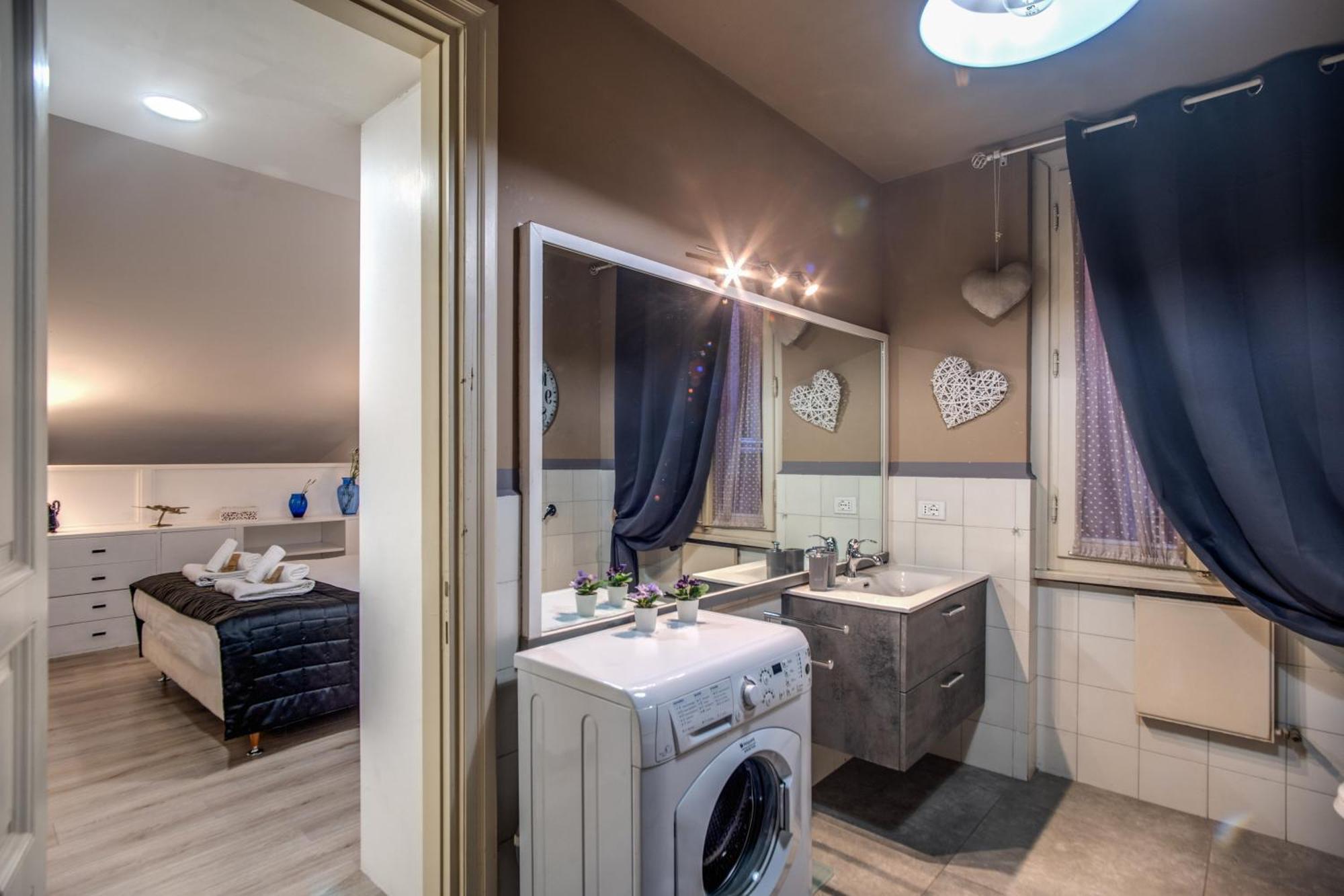 Trevi Miracle Apartment *